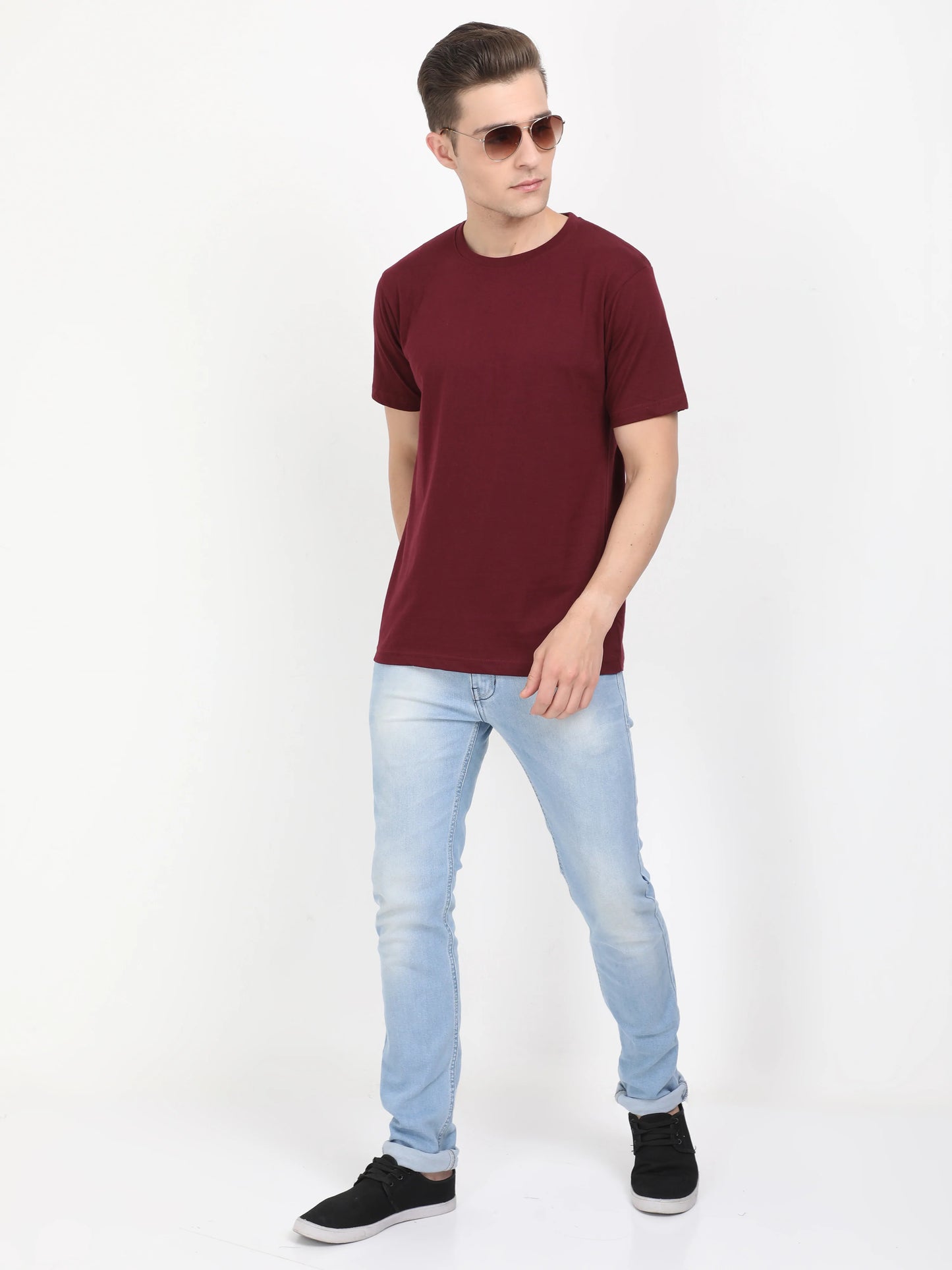 Men's Cotton Plain Round Neck Half Sleeve Maroon Color T-Shirt
