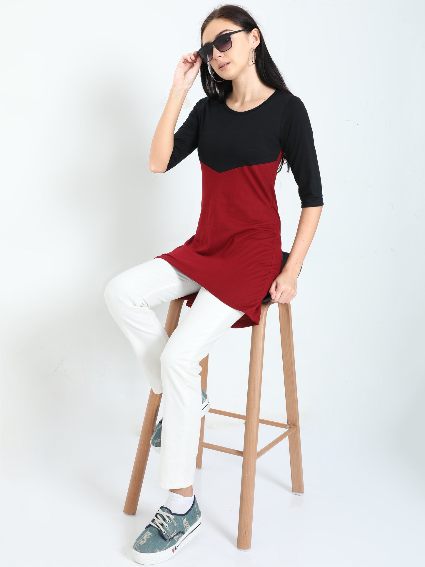 Women's Oval Shape Color Block BlackMaroon Color Long Top