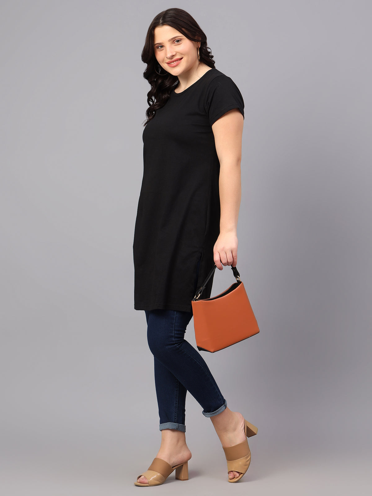 Women's Cotton Plain Round Neck Half Sleeve Long Top